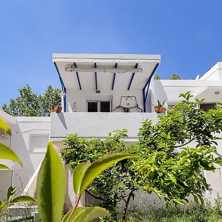 Feni Traditional House Loutra 2 Bedrooms 6 Guests 아기아 파라스케비
