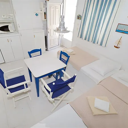 펜션 Feni Traditional House Loutra 2 Bedrooms 6 Guests